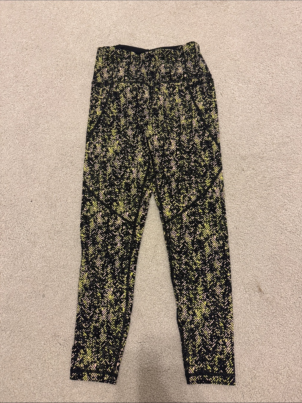 Sweaty Betty Black & Neon Yellow Patterned 7/8 Leggings